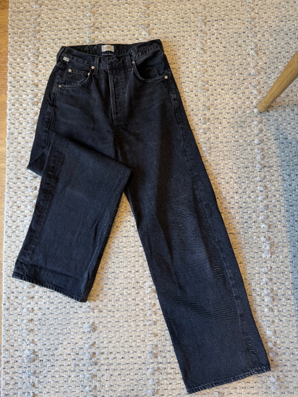 Wide leg jeans